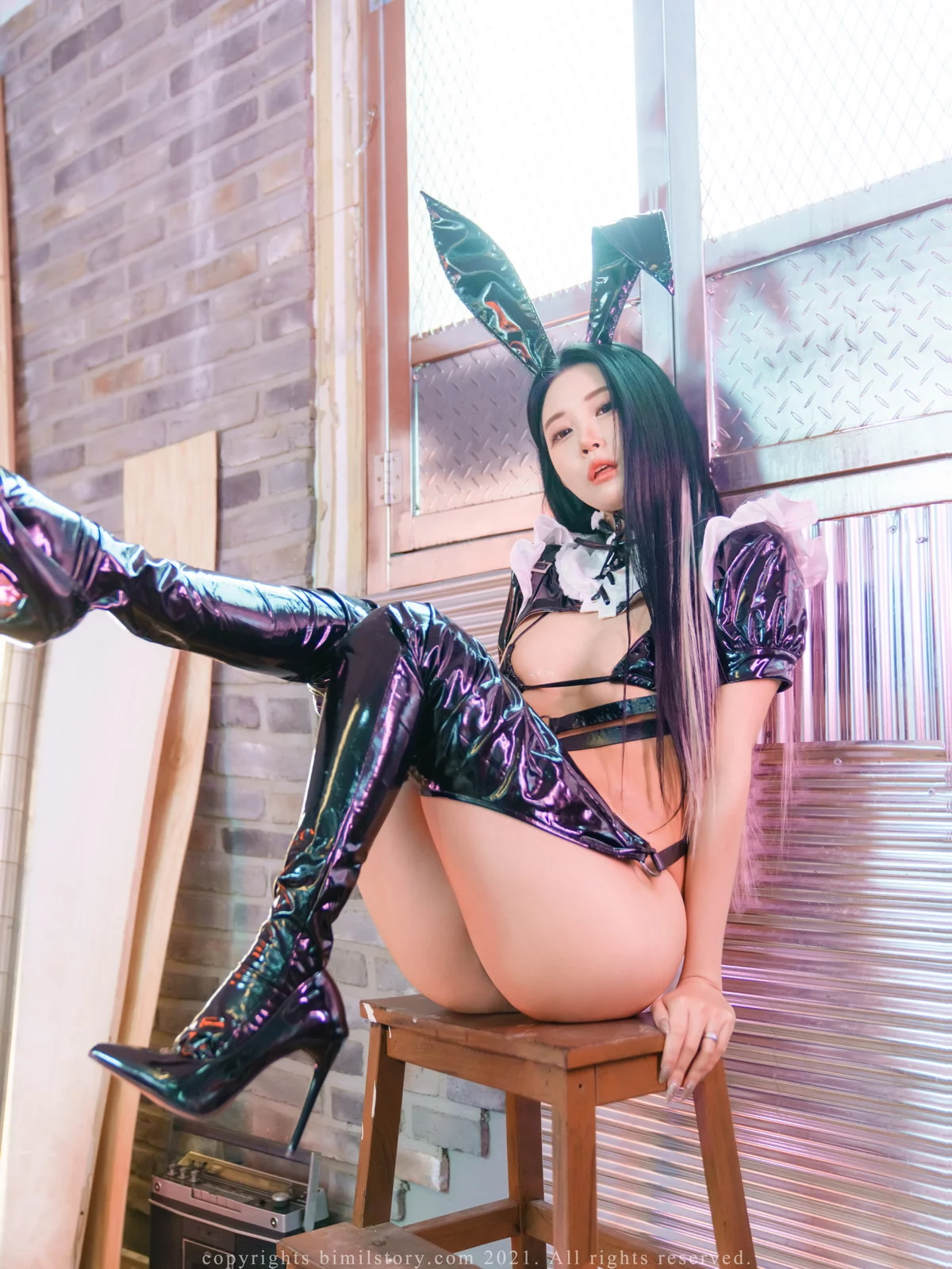 Xgyw.Org_韩国美女Bomi-Sexy bunny girl maid主题性感兔女郎装扮黑色皮质内衣完美诱惑写真85P